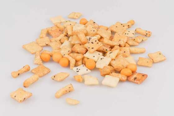 BRC Certified Chilli Flavor Rice Cracker Mix with Peanuts - Munchines Snack (Сертификат BRC на вкус чили, пирожные с арахисом и арахисом)
