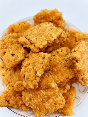 Соленый яичный желток Сушеный мясный ниток Клейкий рисовый крекер Смесь богатый и мягкий аромат Хрустящий рис Жареный рис Коркас Гуоба